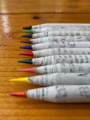 Newspaper Color Pencil(pack of 10)