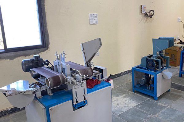 Paper Polishing Machine